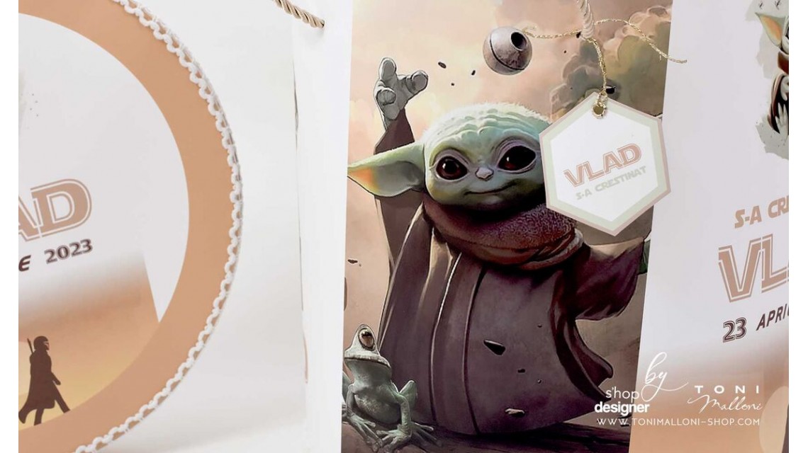 Trusou botez baieti personalizat cu Baby Yoda 24